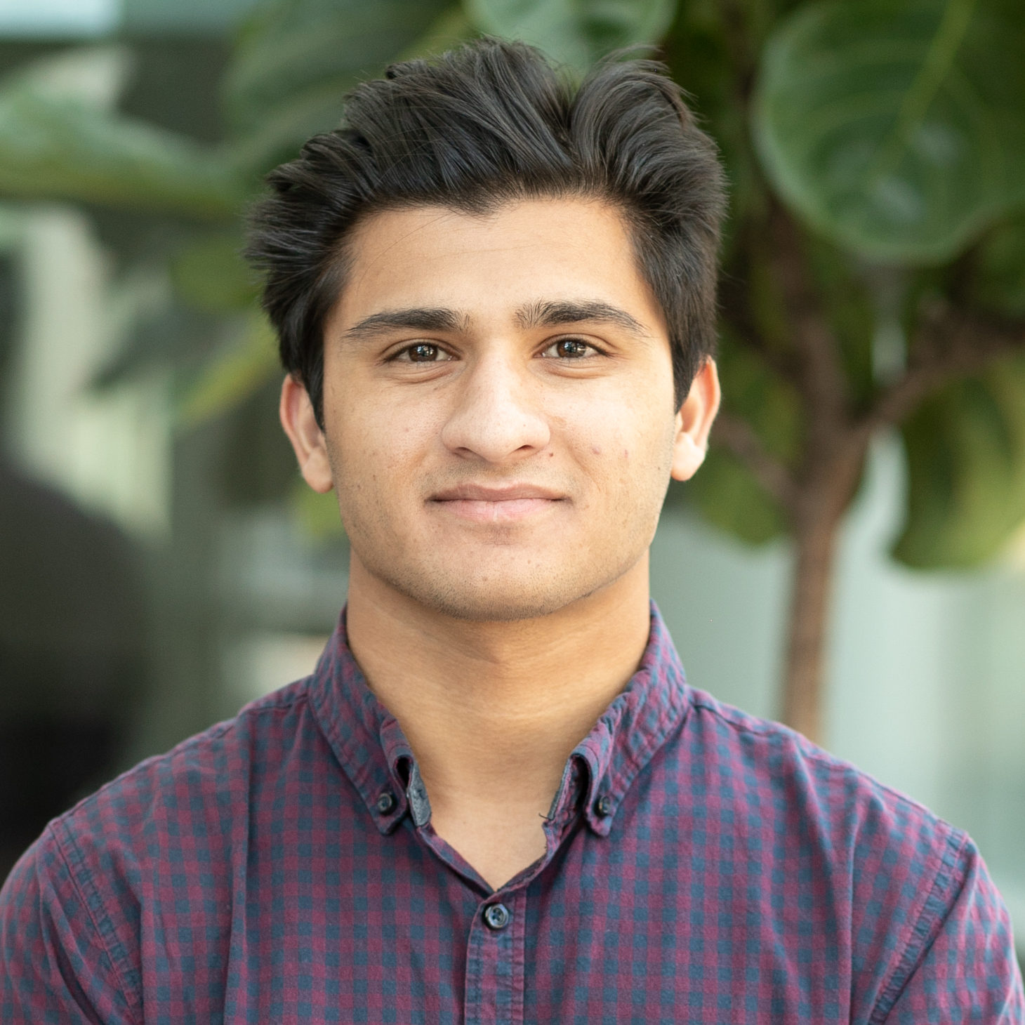 Abdul Mansoor headshot